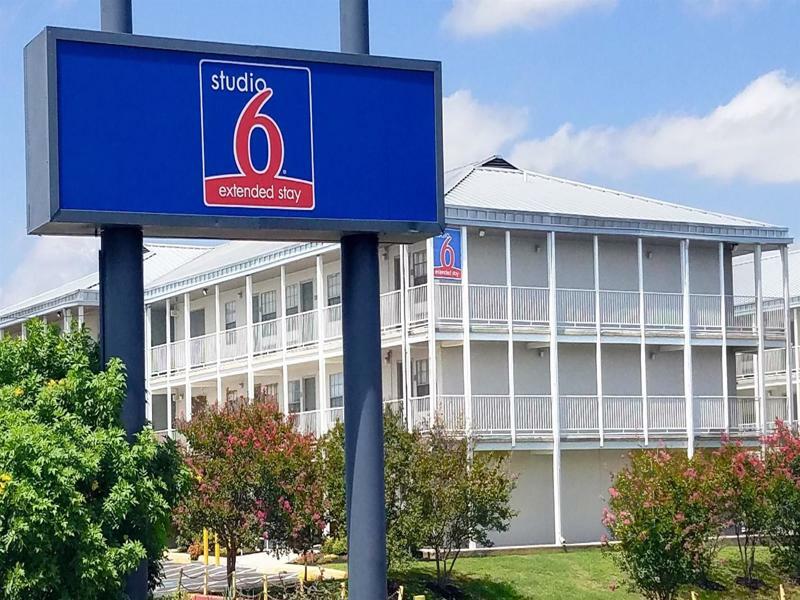 Studio 6-San Antonio, Tx - Lackland Afb Exterior photo
